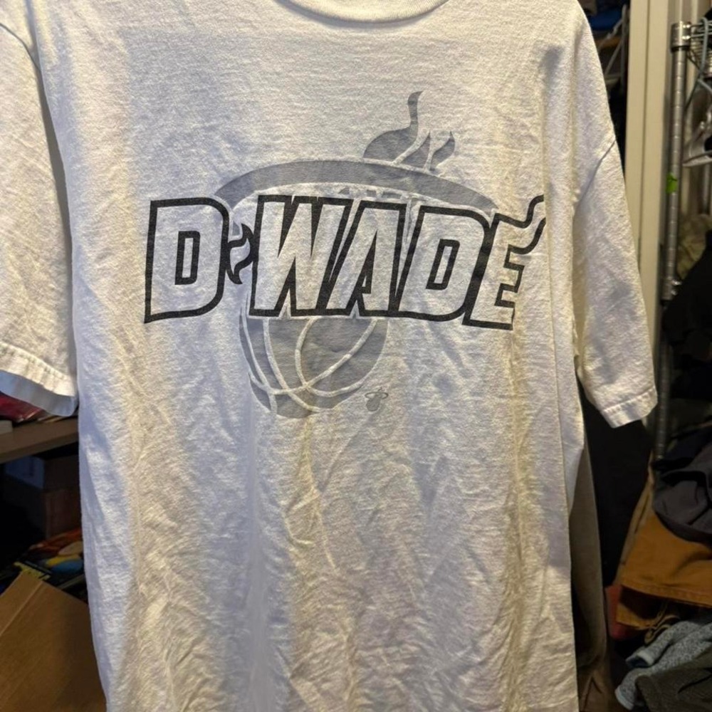 Miami Heat Dwayne Wade‎ White Out Shirt Size Large